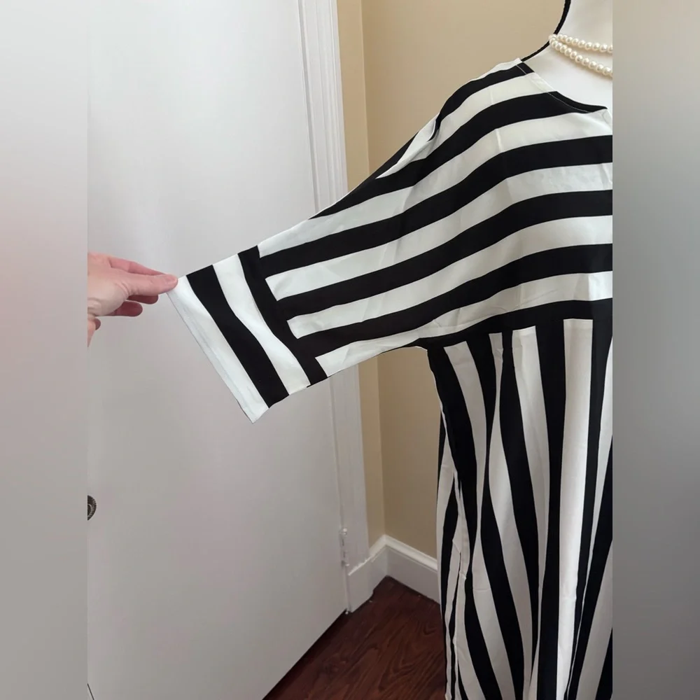 NWT Striped Dress - Modern - Picture 9 of 11